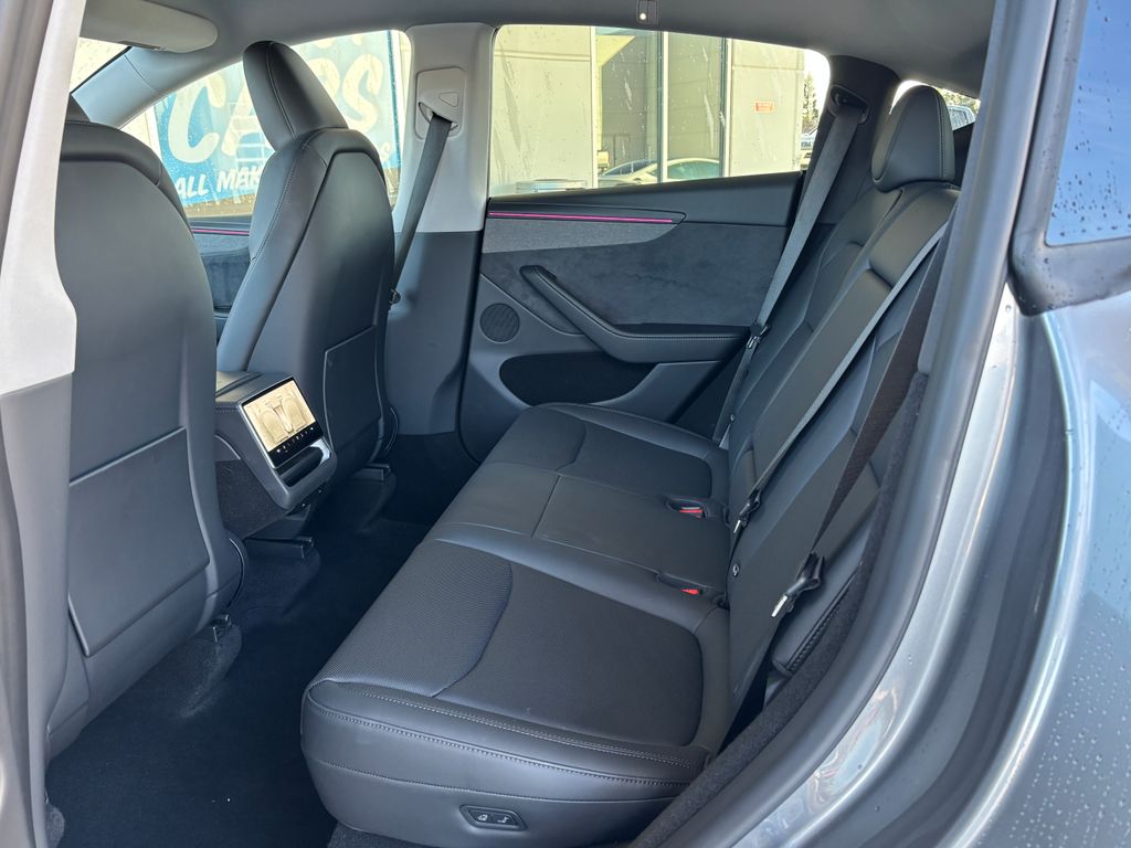 Thumbnail: 2026 Tesla Model Y - 20