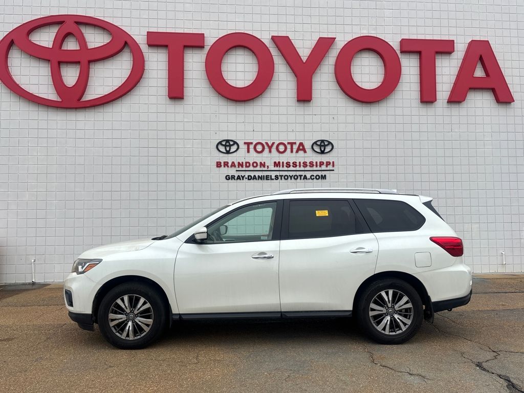 Used 2020 Nissan Pathfinder SL with VIN 5N1DR2CM9LC592630 for sale in Brandon, MS