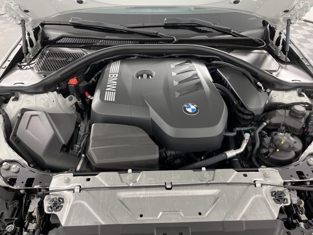 Thumbnail: 2025 BMW 3 Series - 10