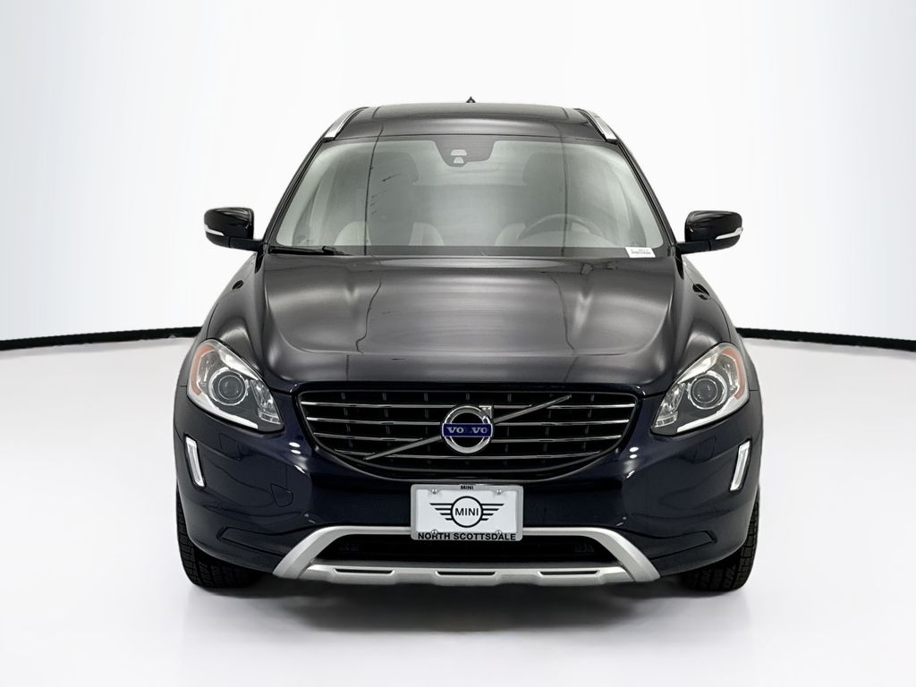 Thumbnail: 2017 Volvo XC60 - 2