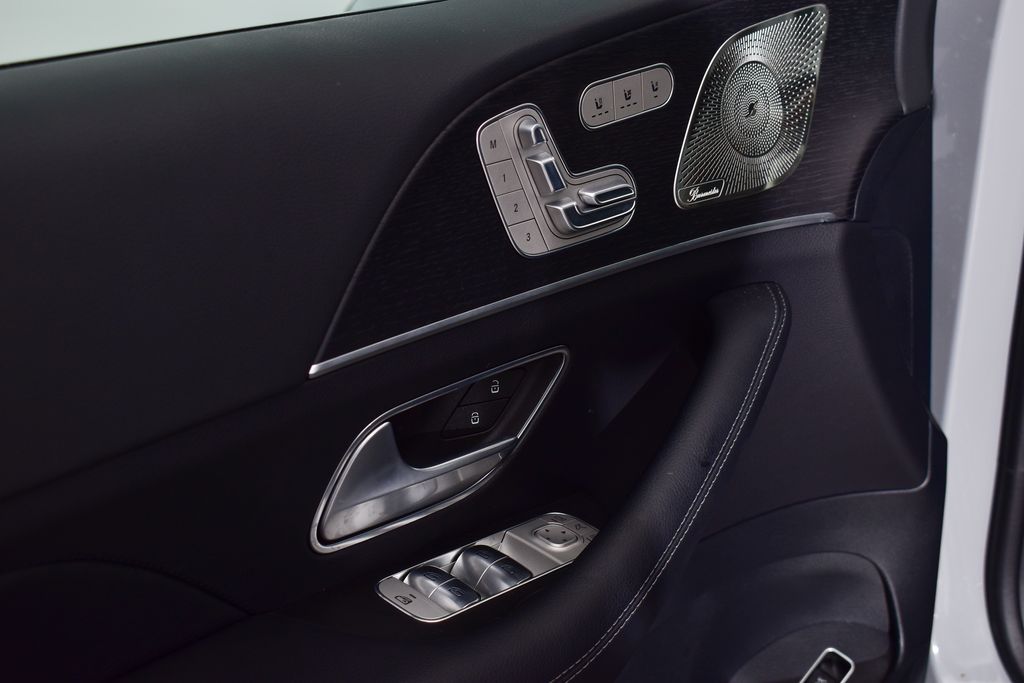 Thumbnail: 2025 Mercedes-Benz GLS - 11