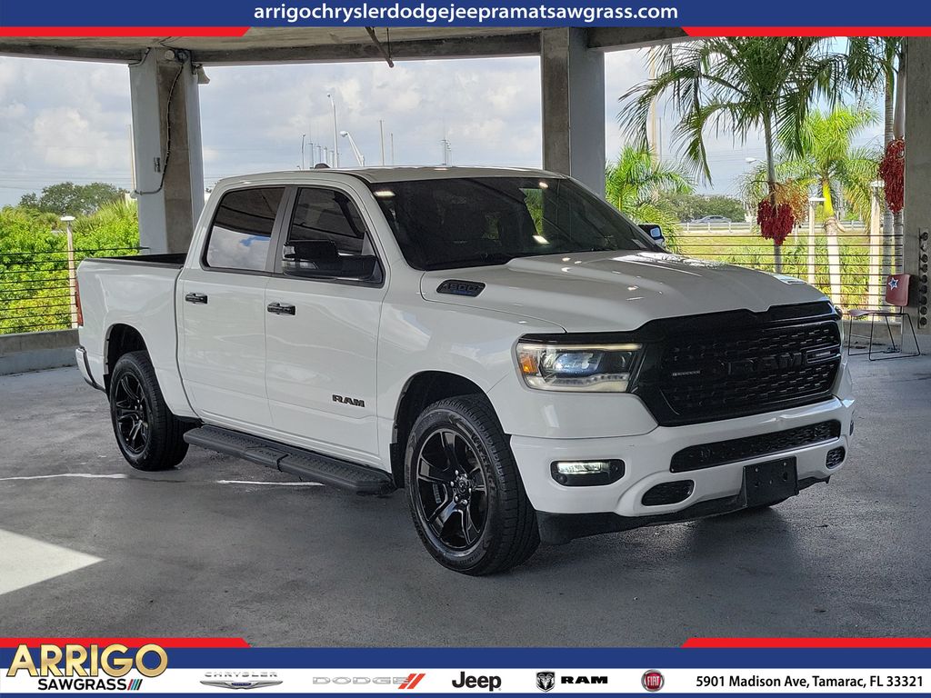 Bright White Clearcoat 2023 RAM 1500 Pickup Truck Four-Wheel Drive 8-Speed Automatic