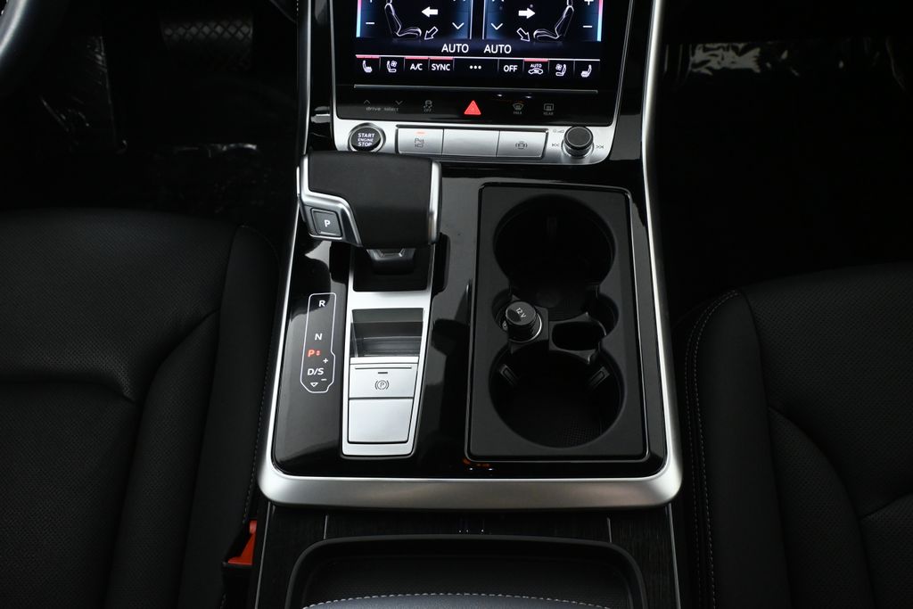 Thumbnail: 2026 Audi Q7 - 24