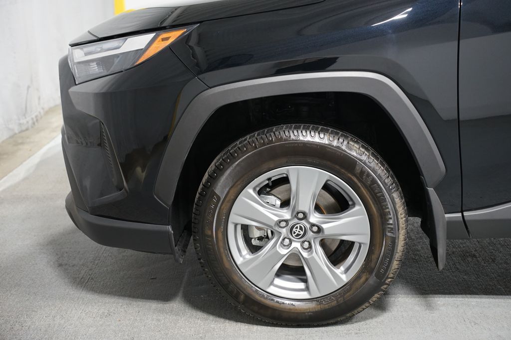 Thumbnail: 2025 Toyota RAV4 - 5