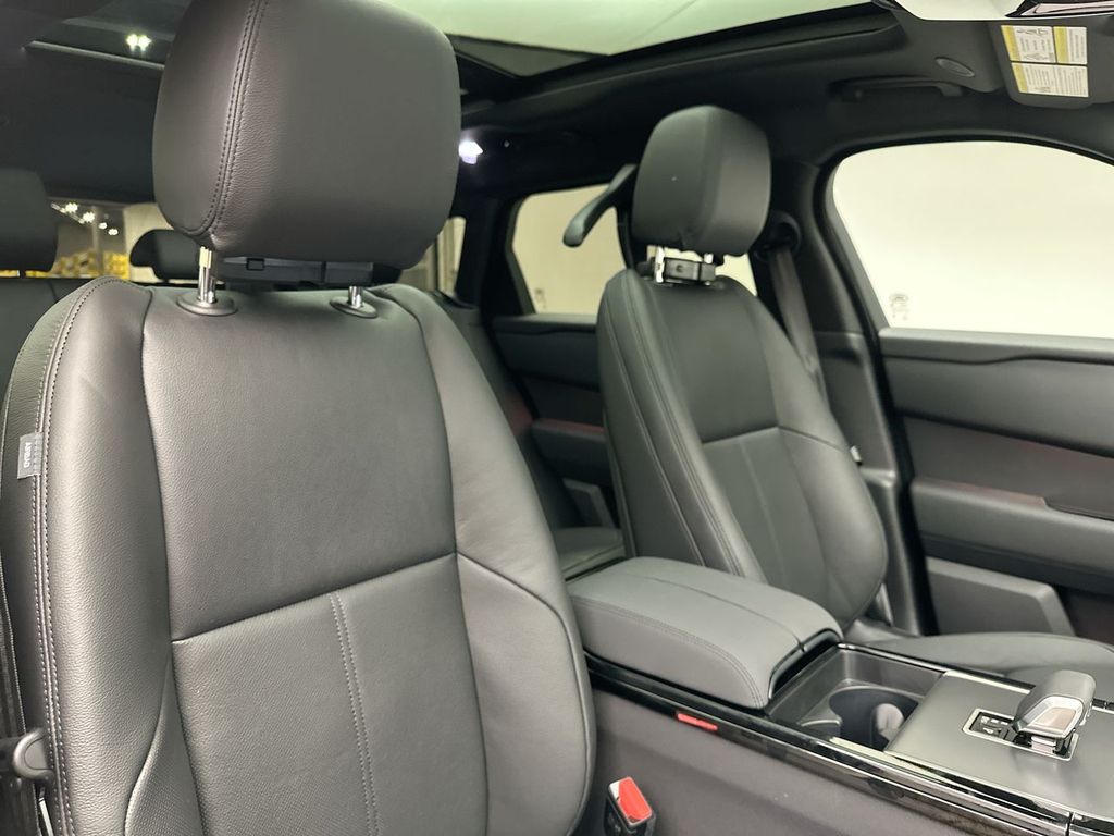 2026 Land Rover Range Rover Velar S 6
