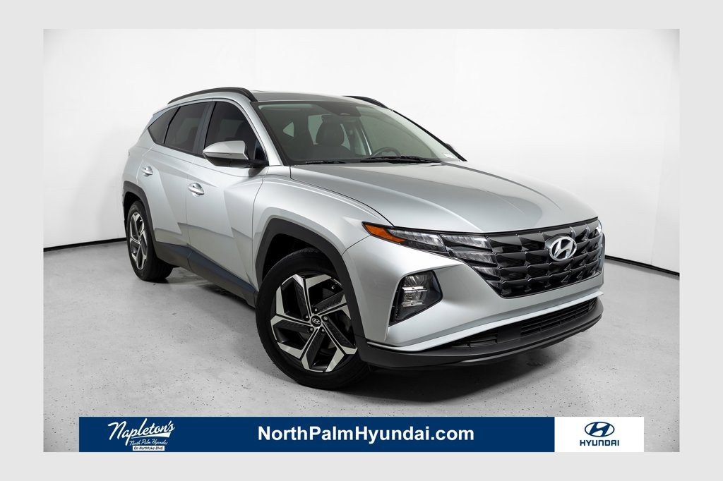 Curated Silver 2024 Hyundai Tucson SUV / Crossover Front-Wheel Drive 8-Speed Automatic