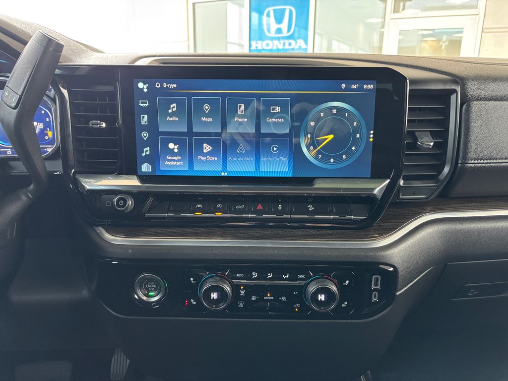 Thumbnail: 2022 Chevrolet Silverado 1500 - 13