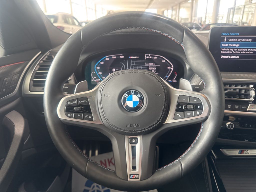 Thumbnail: 2025 BMW X4 - 18