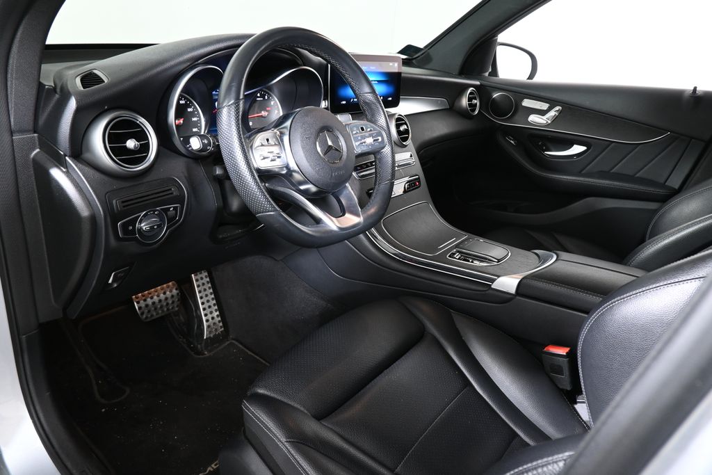 Thumbnail: 2022 Mercedes-Benz GLC - 4