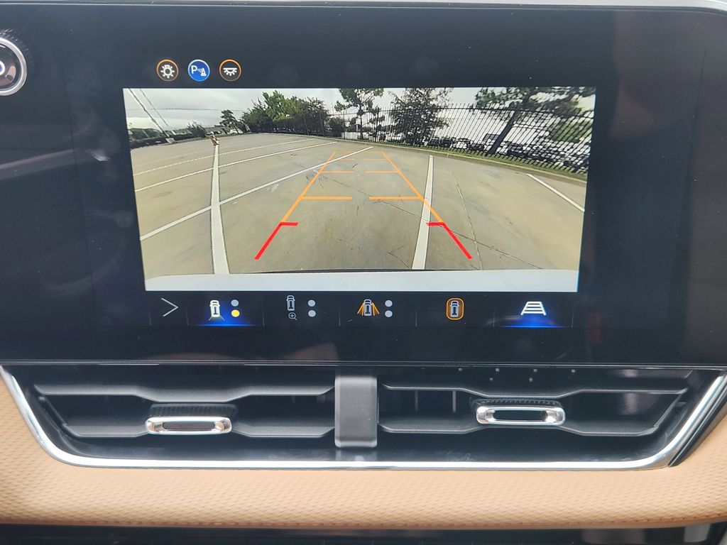 2026 Chevrolet Equinox ACTIV photo 11