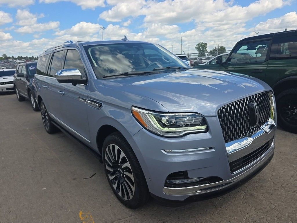 Crystal Blue Metallic 2024 Lincoln Navigator SUV / Crossover Four-Wheel Drive Automatic