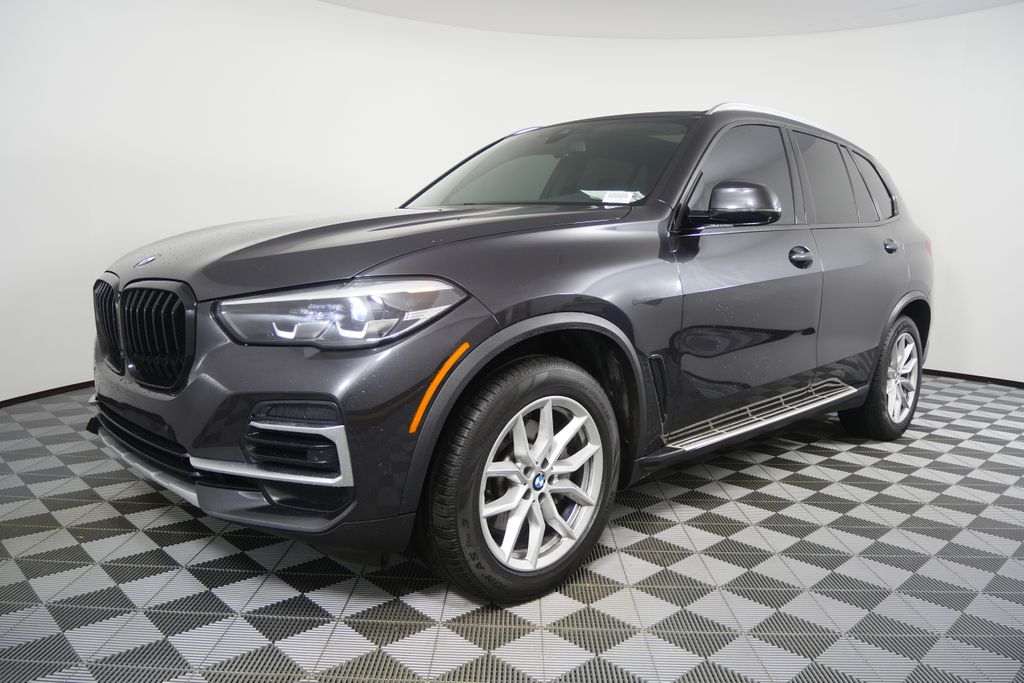 Thumbnail: 2023 BMW X5 - 8