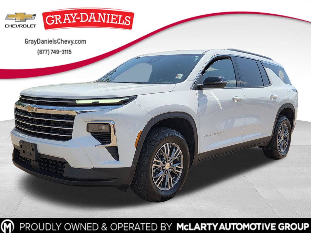 Summit White 2026 Chevrolet Traverse SUV / Crossover Four-Wheel Drive 8-Speed Automatic