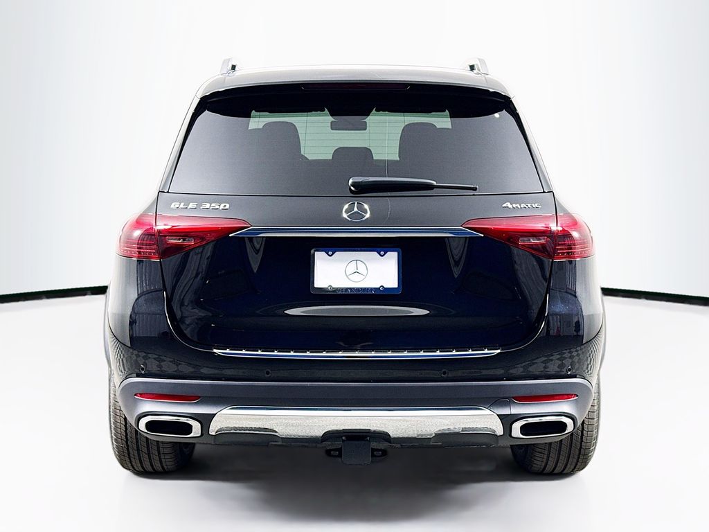 Thumbnail: 2026 Mercedes-Benz GLE - 6