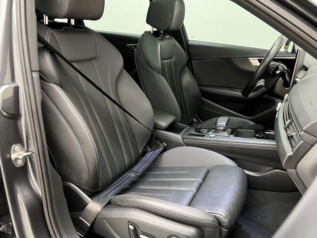 Thumbnail: 2021 Audi A4 - 12