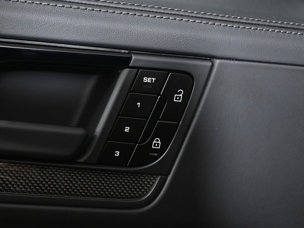 Thumbnail: 2026 Porsche  - 31