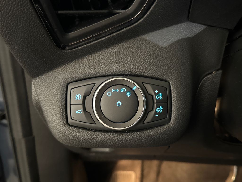 Certified Used 2018 Blue Ford SEL image 18
