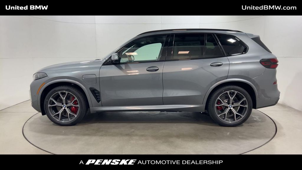 2026 BMW X5 xDrive50e 5