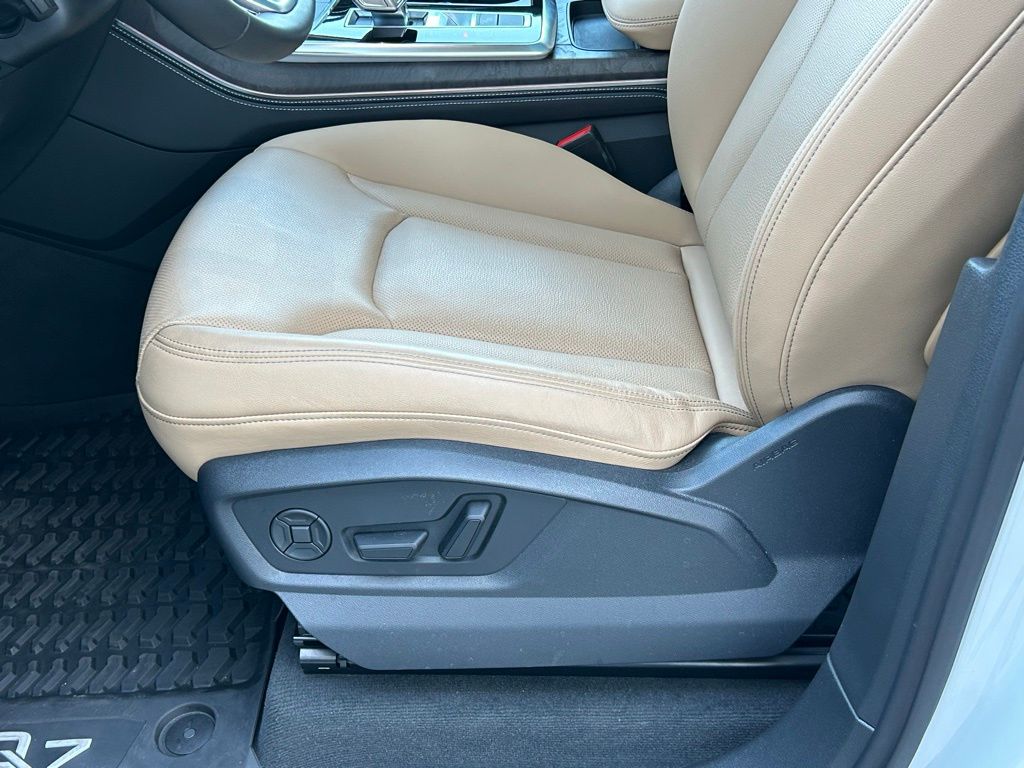 New 2025 White Audi 55 Premium Plus image 17