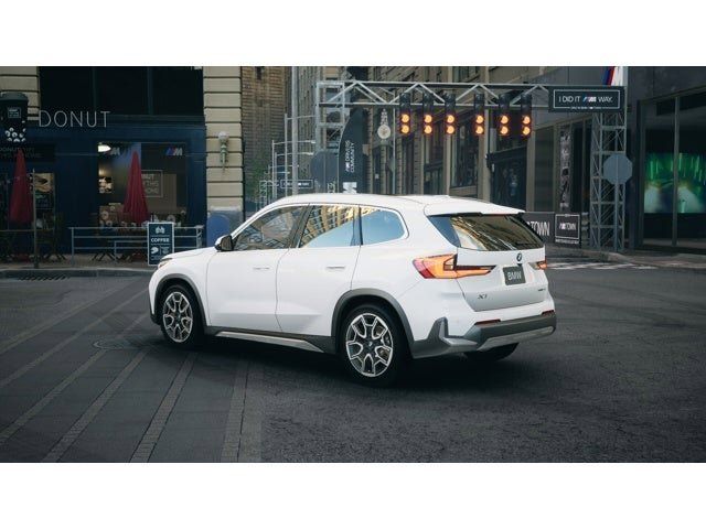 Thumbnail: 2025 BMW X1 - 2