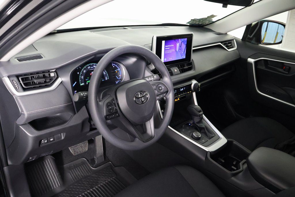 Thumbnail: 2025 Toyota RAV4 - 7