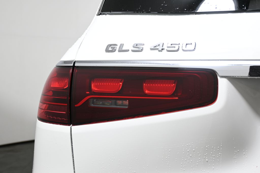 Thumbnail: 2025 Mercedes-Benz GLS - 12