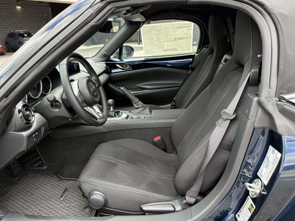 2026 Mazda MX-5 Miata Club - Photo 13