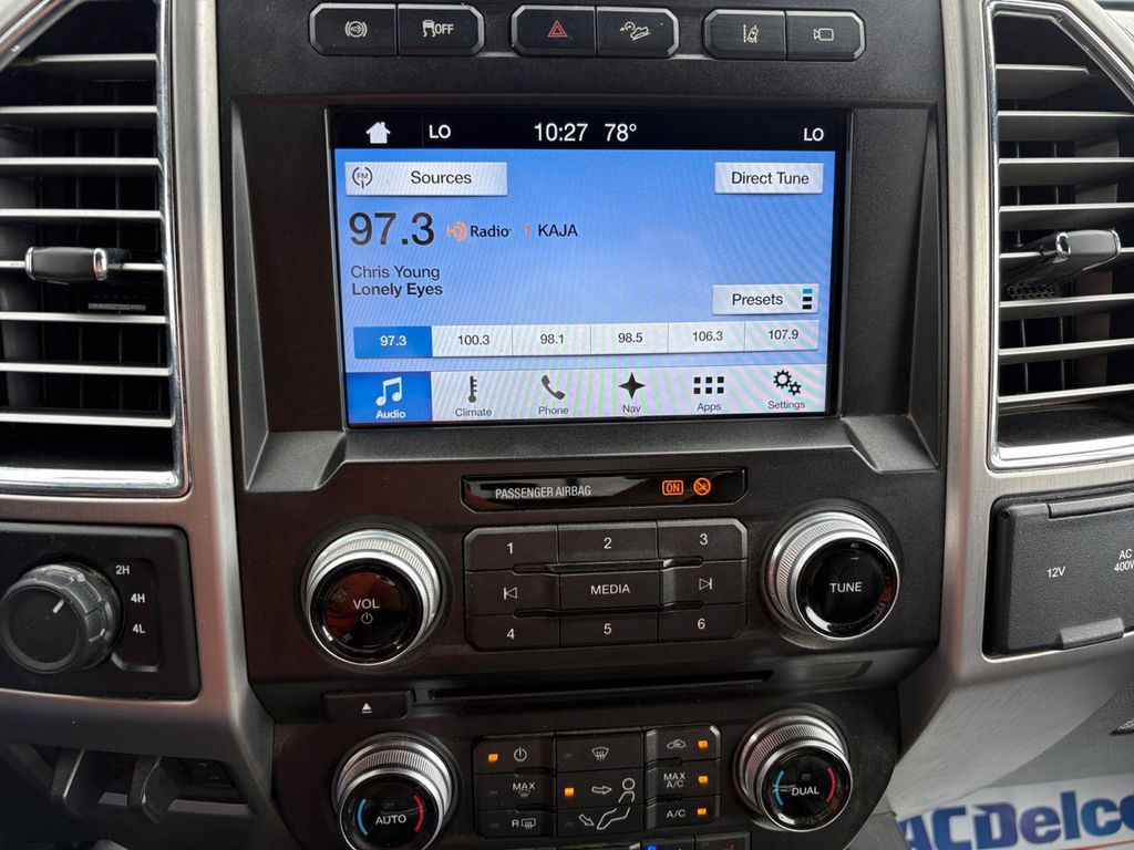 Used Car 2017 Ford F-350sd  Platinum For Sale Under $60,000 In Floresville, Texas