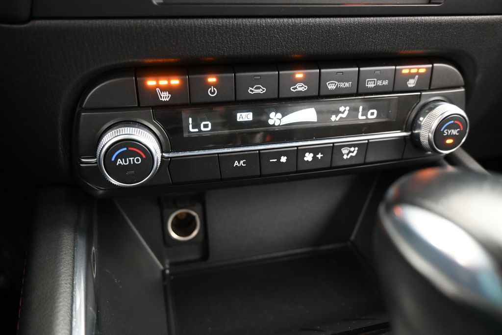 Used 2021 Polymetal Gray Mazda Carbon Edition image 24
