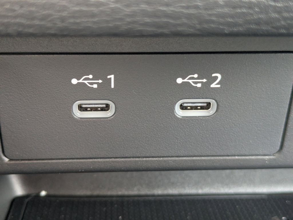 2025 Mitsubishi Outlander SEL - Photo 23