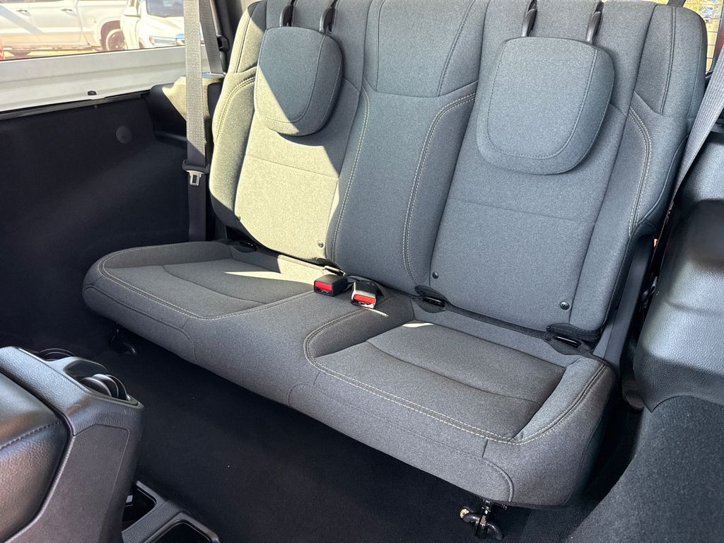 Used 2024 Jeep Wrangler SUV