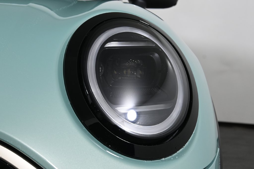 Thumbnail: 2027 MINI Cooper - 11