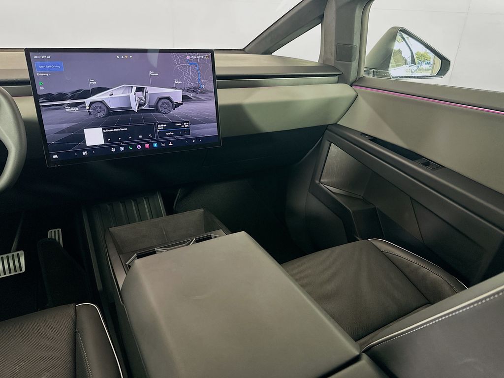 Thumbnail: 2025 Tesla Cybertruck - 23
