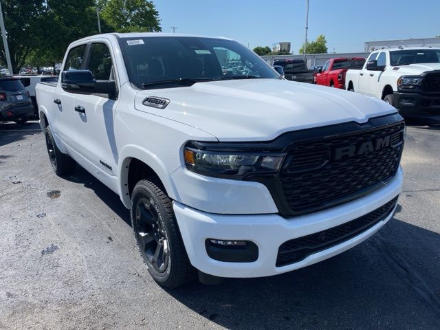 2025 Ram 1500 Big Horn/Lone Star 3