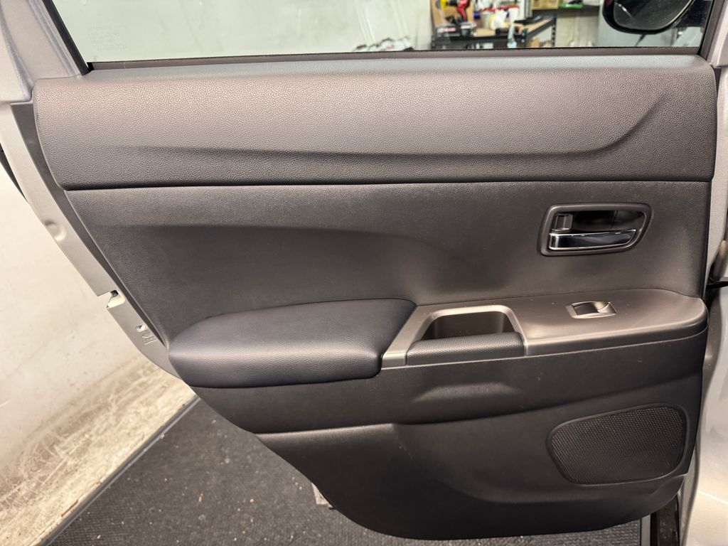 2024 Mitsubishi Outlander Sport 2.0 SE