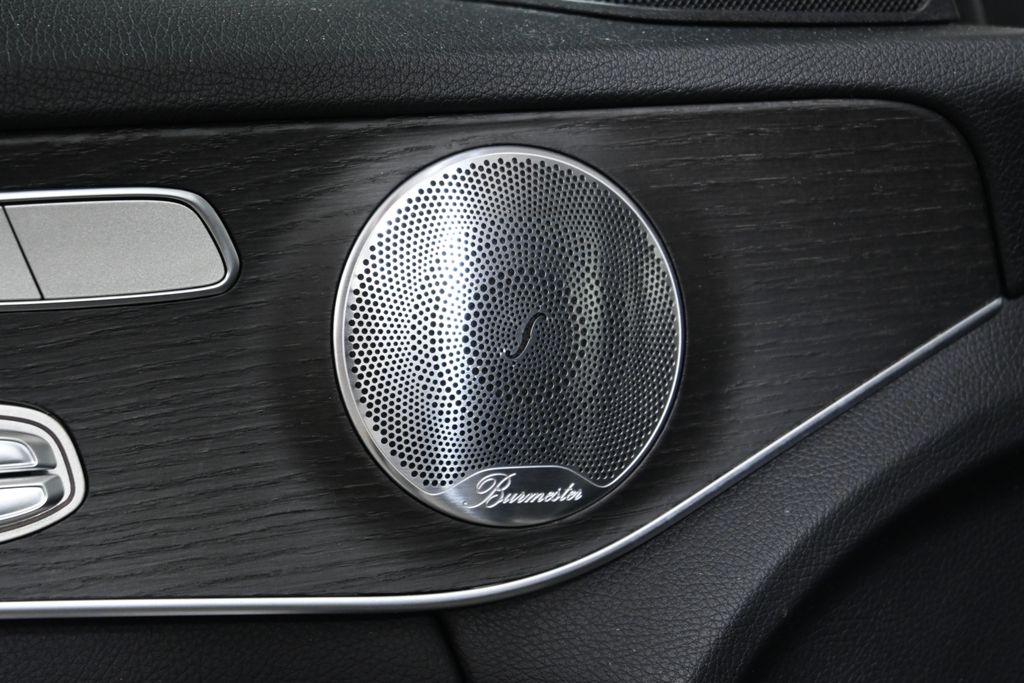 Thumbnail: 2020 Mercedes-Benz C-Class - 30