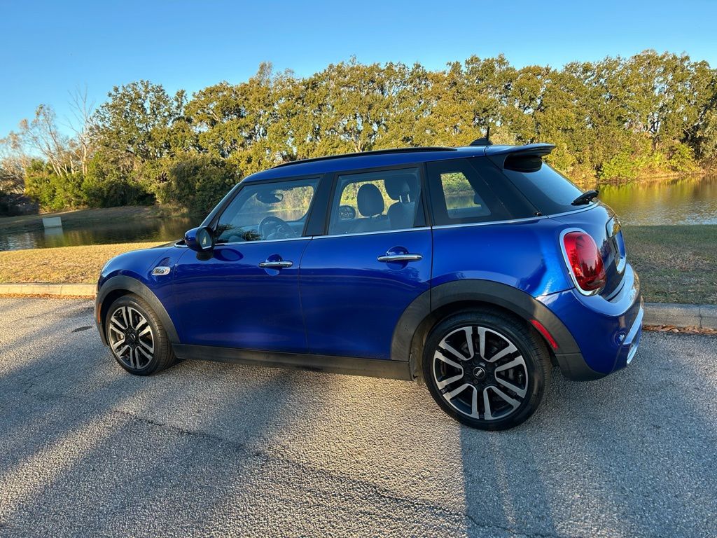 Thumbnail: 2021 MINI Cooper - 3