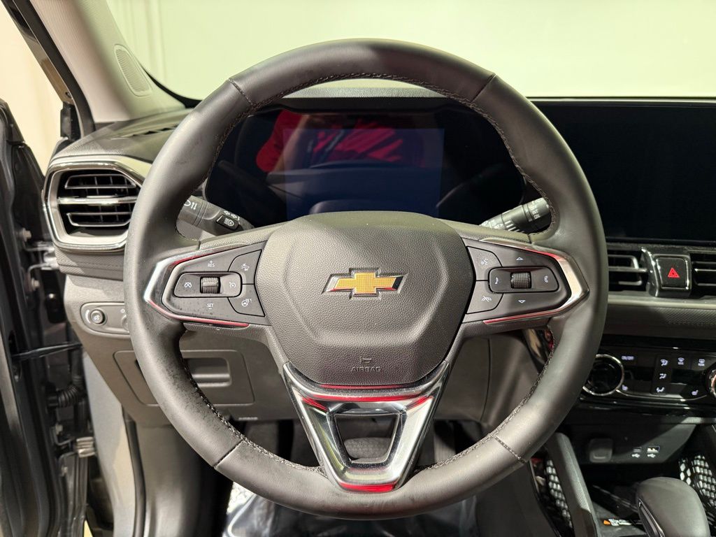 Thumbnail: 2026 Chevrolet TrailBlazer - 21