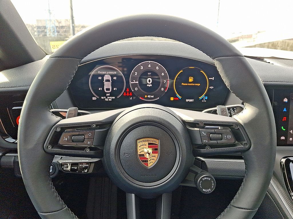 Thumbnail: 2025 Porsche Panamera - 19