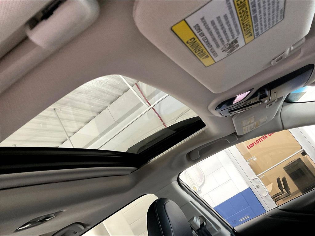 2020 Subaru Outback — photo 22