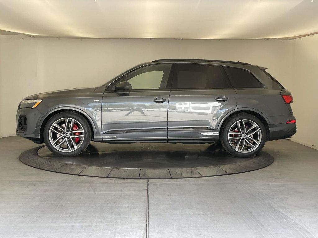 2026 Audi Q7 55 Prestige Gray at Luther Ford