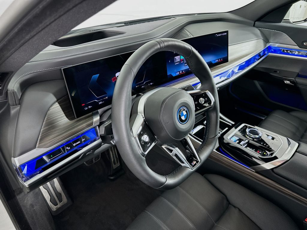 Thumbnail: 2024 BMW i7 - 9