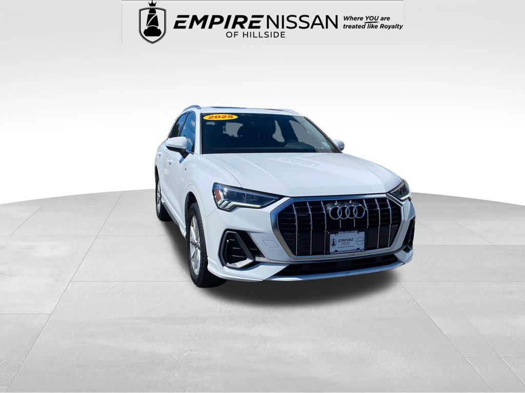 2025 Audi Q3 quattro Premium S Line 45 TFSI
