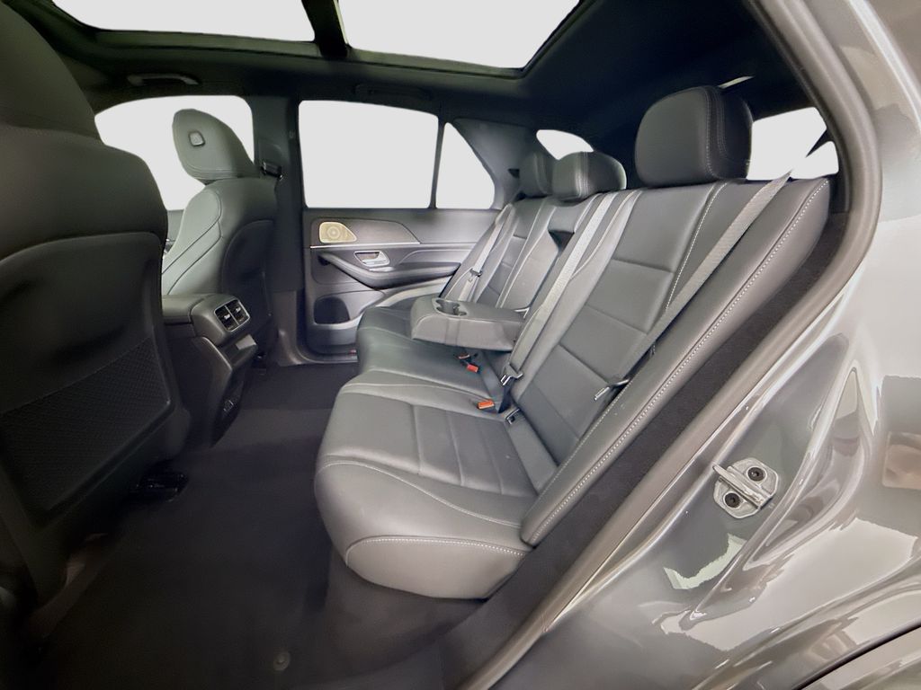 Thumbnail: 2026 Mercedes-Benz GLE - 22