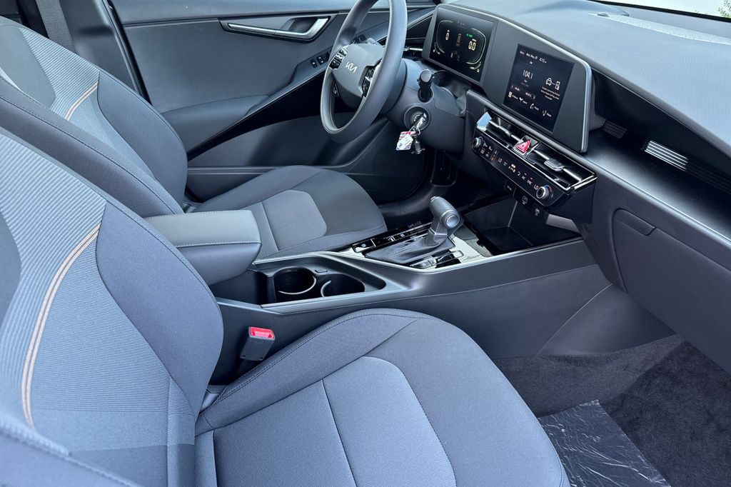 new 2026 Kia Niro car, priced at $29,285