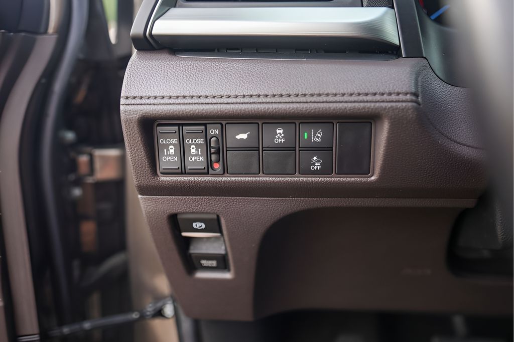 Used Car 2019 Honda Odyssey  Ex-l For Sale Under $20,000 In Austin, Texas