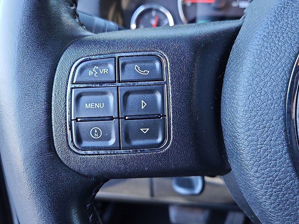 Thumbnail: 2018 Jeep Wrangler - 19