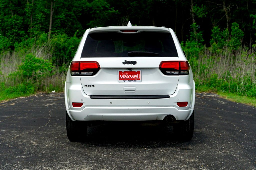 Used Car 2018 Jeep Grand Cherokee  Altitude For Sale Under $20,000 In Taylor, Texas