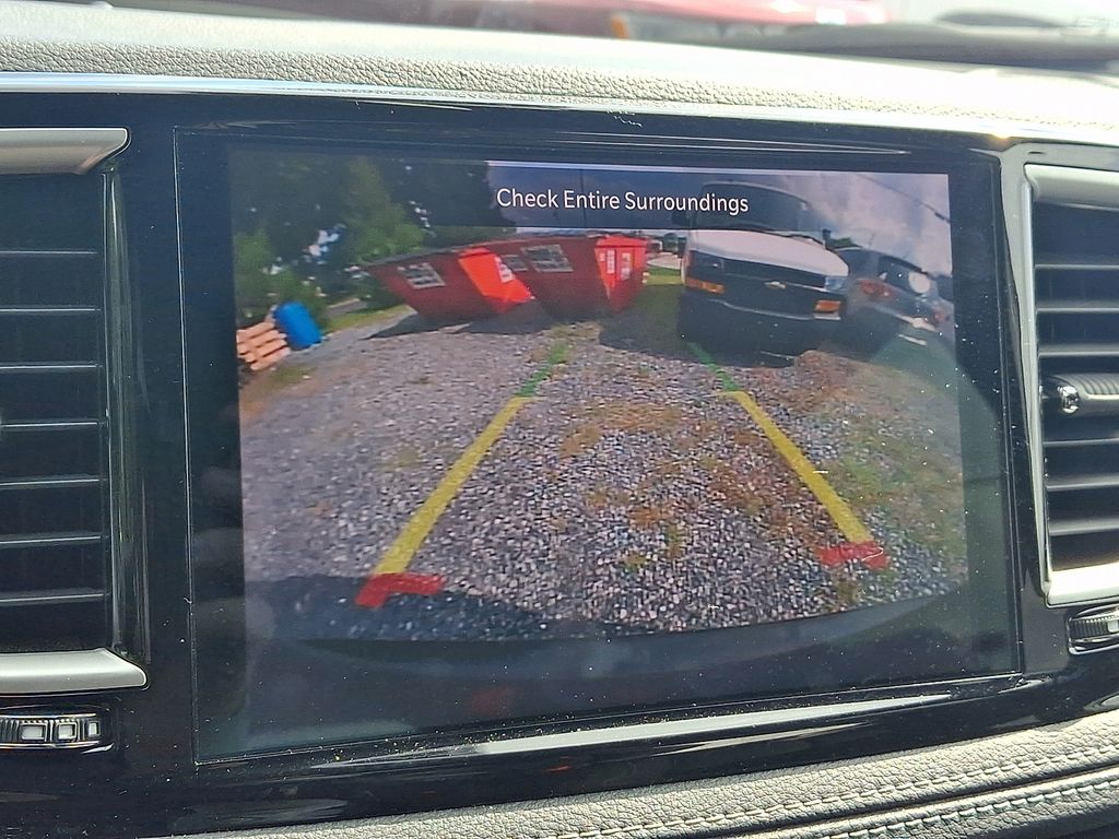 2022 Chrysler Pacifica Touring Black at South Hills CDJR