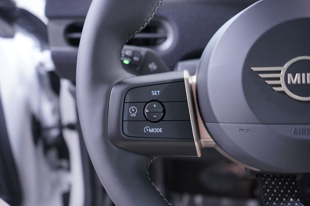 Thumbnail: 2025 MINI Cooper - 15